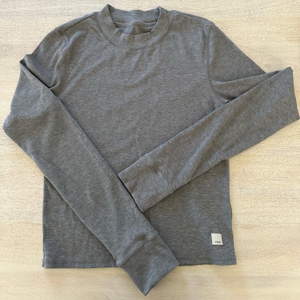 Vuori Pose Fitted Tee Grey Size Small